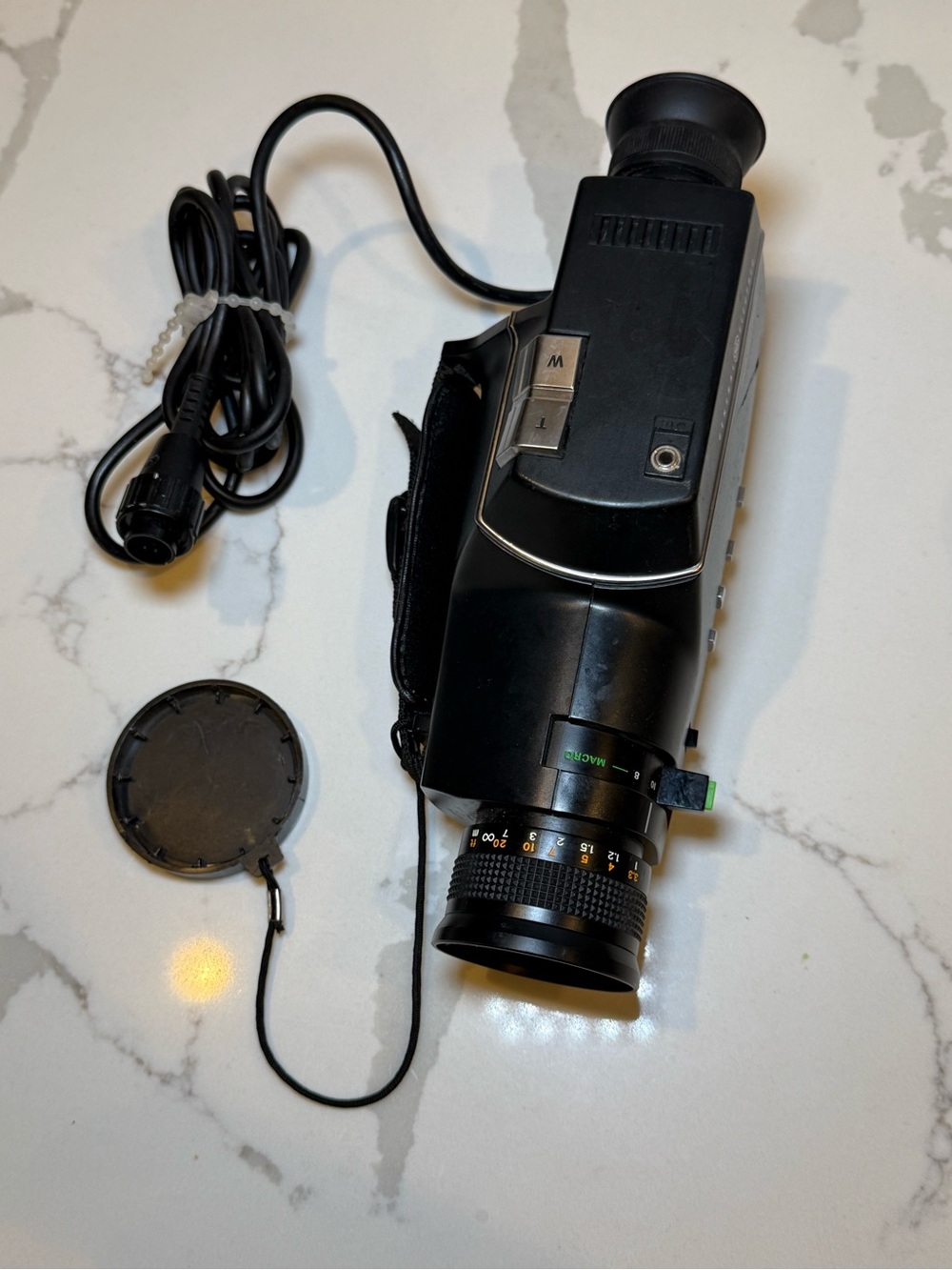 Vintage GE General Electric Color Camera Japan Lens 1984 VCR Camcorder UNTESTED